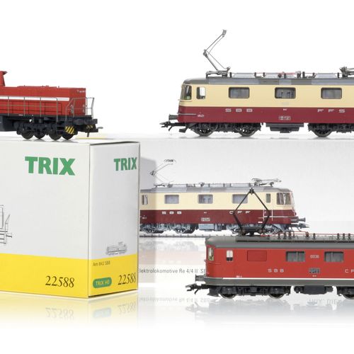 Null TRIX (Allemagne), échelle HO, lot de 3 locomotives CFF/SBB/FFS, comprenant &hellip;