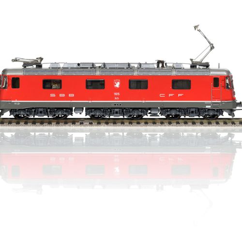 Null HAG (Suisse), échelle HO, "La locomotive Re 6/6 des cantons de Neuchâtel, B&hellip;
