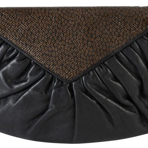 Null Fendi, shoulder bag in black pleated leather, flap in lizard-pressed leathe&hellip;