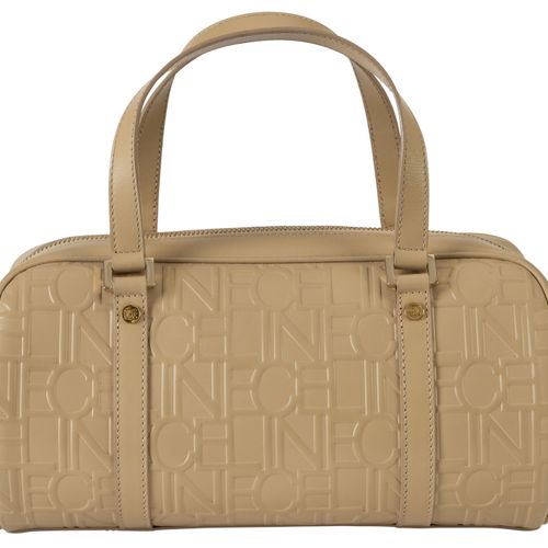 Null Céline, beige leather butterfly bag pressed Céline in relief, 14x27 cm

Goo&hellip;