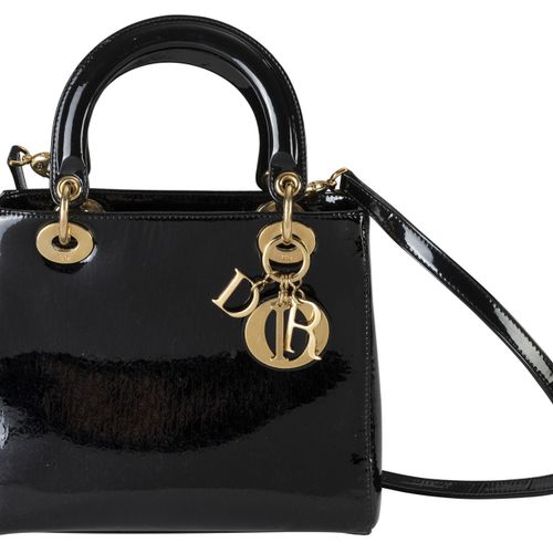 Null Christian Dior, bolso Lady Dior en charol negro con monograma, colgantes D.&hellip;
