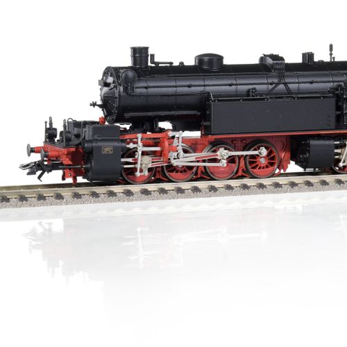 Null Märklin e Märklin - Hamo (Germania), scala HO, set di 3 locomotive a vapore&hellip;