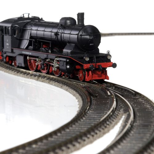 Null Märklin（德国），HO比例，一套3辆德国（AC）蒸汽型机车，包括。- 1 x Essligen 1909, class C/BR 18.1 Ro&hellip;