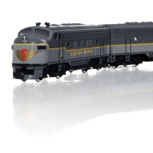 Null Märklin (Germany), HO scale, GM EMD F7 diesel/electric locomotive (AC) in t&hellip;