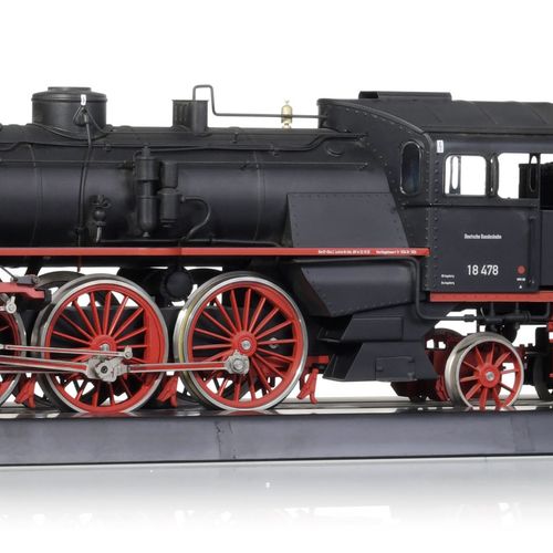 Null Märklin (Germany), scale 1 MAXI, German Federal Railroad steam locomotive t&hellip;
