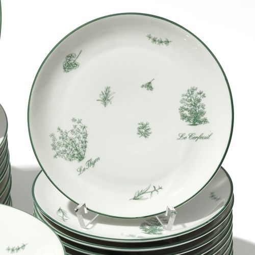 Null Partie de service à dîner en porcelaine, Jacques Coeur, modèle les Herbes A&hellip;