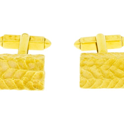 Null Pair of rectangular gold cufflinks 750 textured