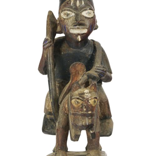 Null Estatua ecuestre yoruba de un jefe tradicional con una lanza en la mano der&hellip;