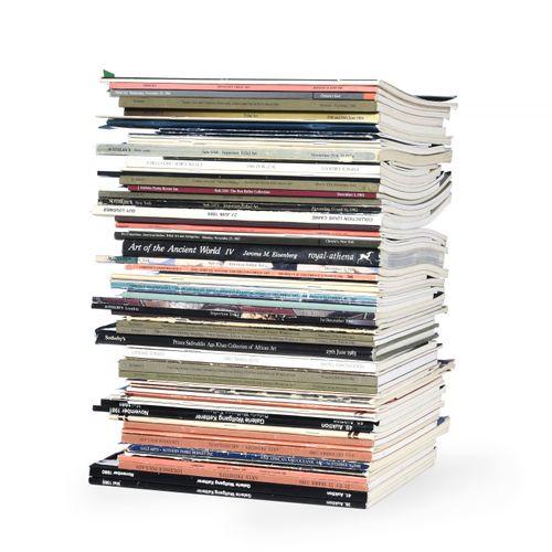 Null Set aus 74 Katalogen/Broschüren von Premier Art Auktionen zwischen 1980 und&hellip;