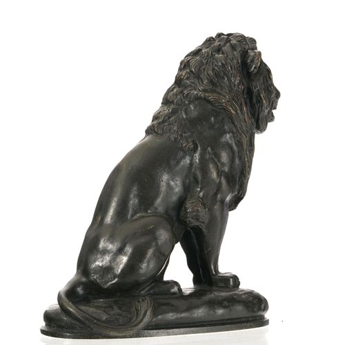 Null 安托万-路易斯-巴里（1796-1875），后，坐着的狮子，青铜，有棕黑色的铜锈，在露台上签名，h.19厘米