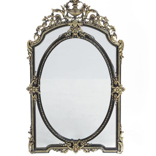 Null Miroir à parcloses, début XXe s., en bois noirci et doré à riche décor scul&hellip;