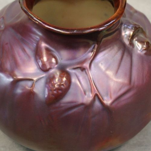 Null MONTIERES, important vase pansu à col évasé en terre cuite à lustre métalli&hellip;