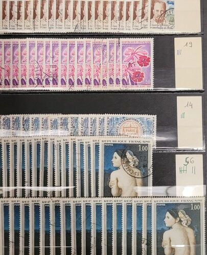 Null Important stock de timbres de France oblitérés en 12 albums