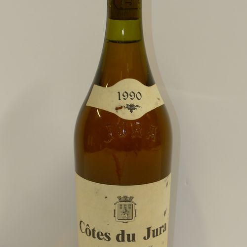 1 Btle Côtes du Jura 1990 Domaine Jean Macle cire légèrement abîmée étiquette et&hellip;
