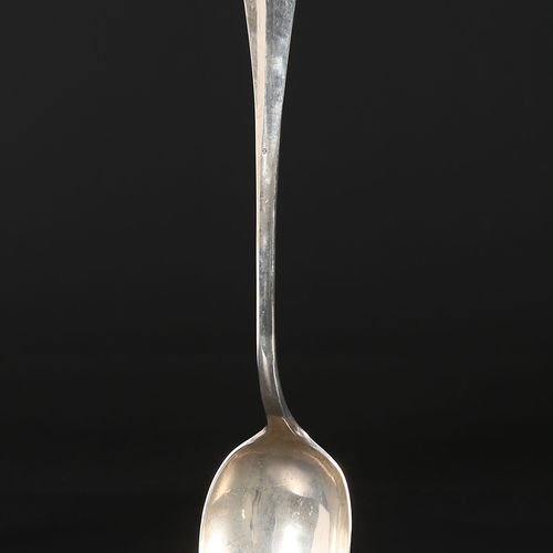 Large silver spoon by L. Potmans, Middelburg 1772 Middelburg, zware gesmede zilv&hellip;