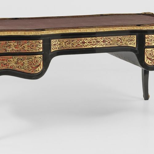 Repräsentatives Bureau plat im Boulle-Stil Bois, laqué en noir, avec des bordure&hellip;