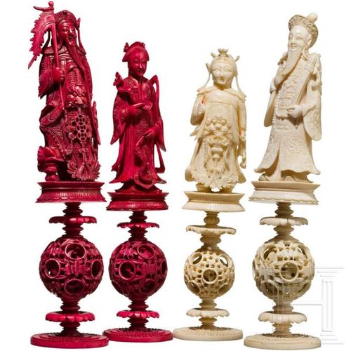 A Chinese carved ivory chess set, Guangzhou, 19th century Chaque pièce est compo&hellip;
