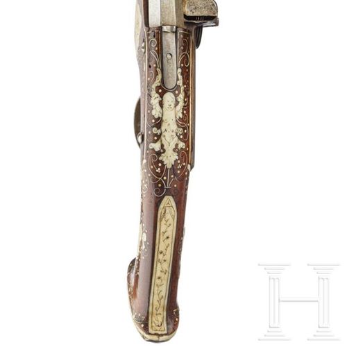 A long, bone-inlaid South German wheellock pistol, circa 1630 Canon octogonal à &hellip;