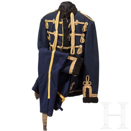 Null Une attila et des pantalons pour les sous-officiers des hussards de l'escad&hellip;