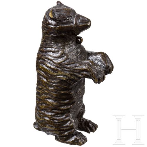 Null Un ours néerlandais en bronze avec un muzzle, circa 1600 
Bronze, patiné. R&hellip;