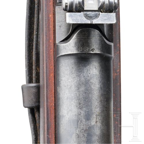 Null 一支代号为 "duv "的瓦尔特 G 41 (x) 半自动步枪，1943 年 
口径 8x57JS，SN.5578a，编号不匹配。枪膛明亮。十发子弹。&hellip;