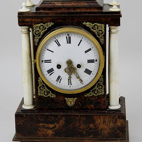 Null Biedermeier table clock, Austria circa 1830, burl wood veneer, square body,&hellip;