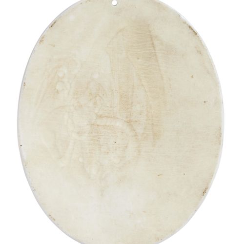 Null 板，DOCCIA，MANIFATTURA GINORI，1760 CIRCA
在白色的瓷器中，有一个非常低的浮雕，描绘了一个正在祈祷的女性形象，可能是&hellip;