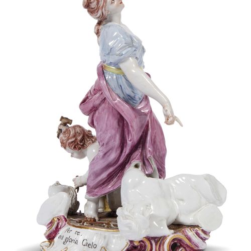 Null 集团，淋浴，MANIFATTURA GINORI，1770年左右
，多色彩绘瓷器，描绘了雕塑的寓意：一个女性形象处于鼓舞人心的状态，而在她的脚下，一个&hellip;