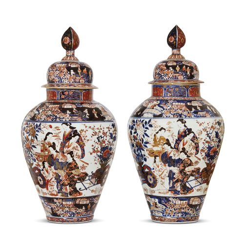 Null 一对日本大壶，19世纪
 
一对日本大罐子，贾宝玉，十九世纪
伊万里瓷器，高86厘米，直径44厘米