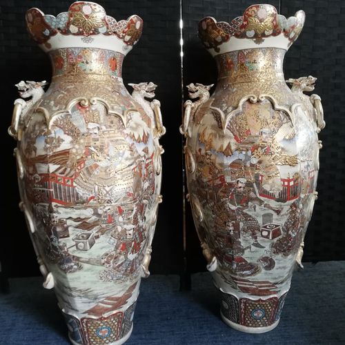 Important pair of Satsuma earthenware vases decorated with warriors and court sc&hellip;