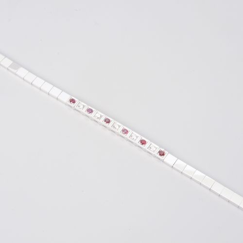 *Brillant-Rivière-Bracelet Or blanc 750. 5 brillants environ 0,50 ct, 6 rubis en&hellip;