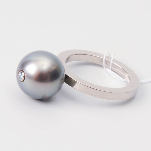 Kulturperle-Brillant-Ring Or blanc 750. Perle de Tahiti 1,8 mm Ø, sertie d'un di&hellip;