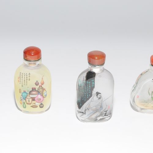 Lot: 6 zeitgenössische Snuff Bottles mit Innenmalerei China. Glass. Polychrome p&hellip;