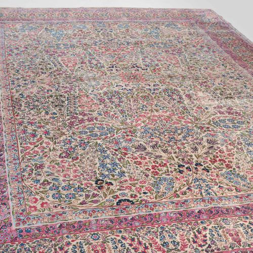 KIRMAN Z-Persia, around 1910, dense floral work. So-called "millefleurs pattern"&hellip;