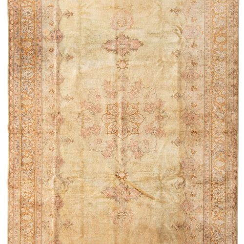 Sivas-Seide Z-Turquía, c. 1960. Material del pelo: seda pura. Alfombra pastel. E&hellip;