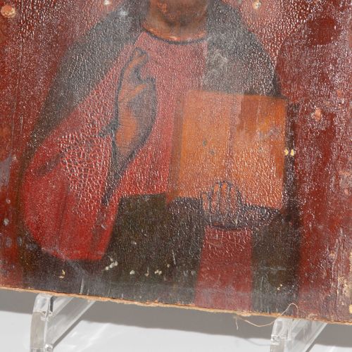 Christus Pantokrator mit Silberoklad (1) 图标。俄罗斯，19世纪，木板上的粉笔画。基督Pantokrator，他的右手举&hellip;