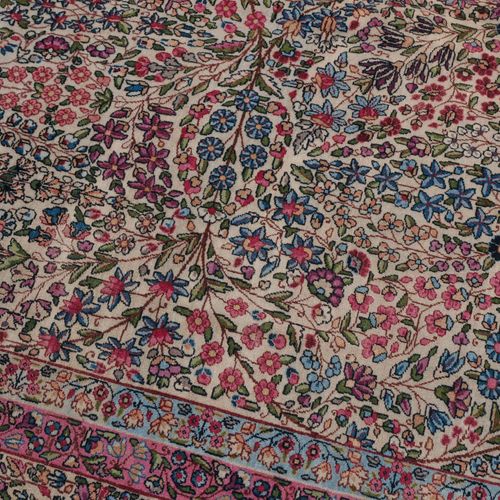 KIRMAN Z-Persia, around 1910, dense floral work. So-called "millefleurs pattern"&hellip;