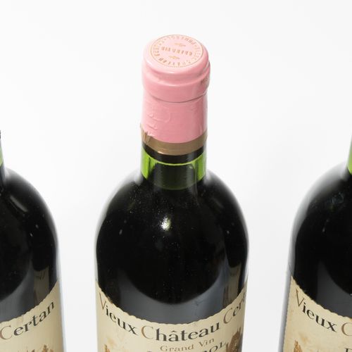 VIEUX CHÂTEAU CERTAN 1979年，特级初榨葡萄酒。波美侯。11瓶。