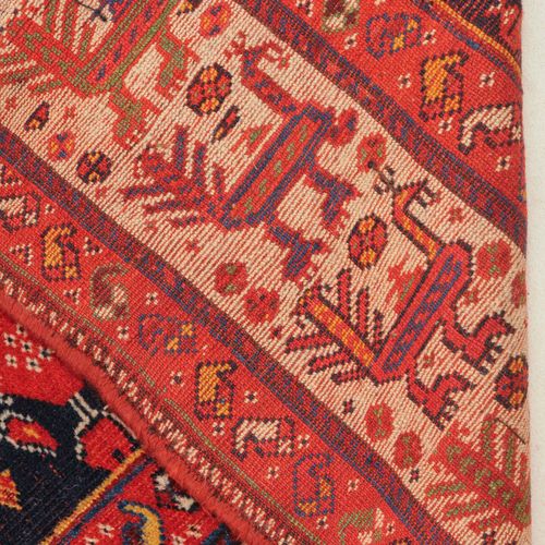 Ghashghai Ghashghai

S Persia, c. 1900. Alfombra de tejido extrafino. El campo c&hellip;