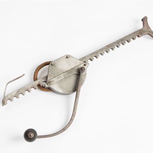 Armbrustwinde Crossbow winch

Germany, 16th century style. Undecorated cocking a&hellip;