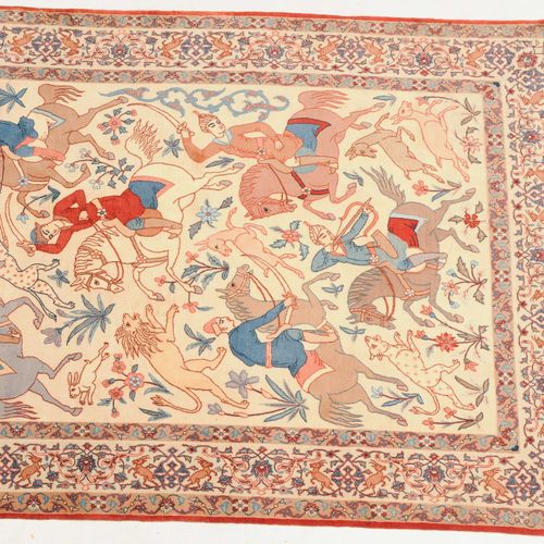 Isfahan-Seirafian 伊斯法罕-塞拉菲安

Z-Persia，约1960年。 丝绸项链，绒毛材料为软木羊毛和丝绸。底部中央有签名："伊朗，伊斯法罕&hellip;