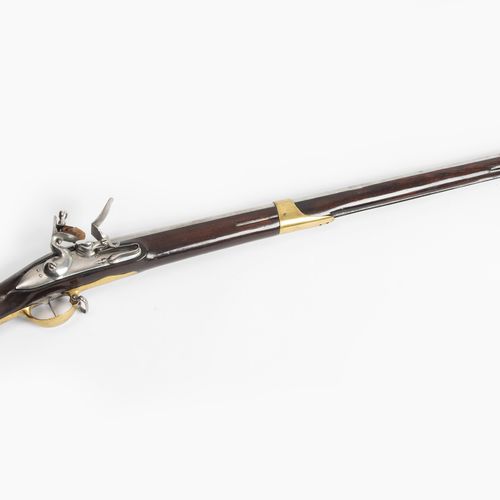 Steinschlossgewehr Fusil à silex

Cantonal, vers 1817. Canon rond, cal. 18mm. Pl&hellip;