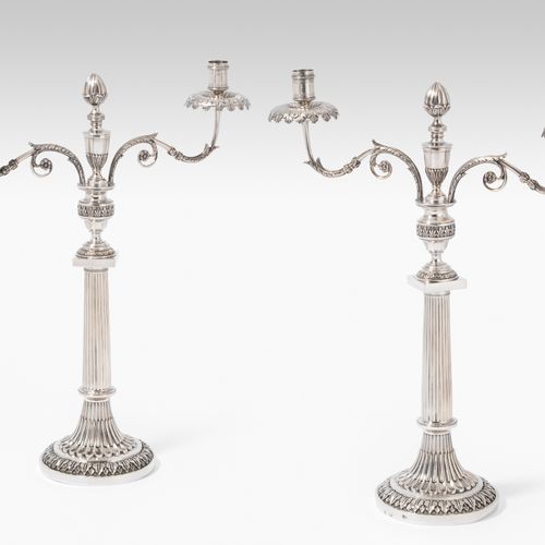 1 Paar Kandelaber, Florenz 1 paire de candélabres, Florence

Vers 1809-1814. Arg&hellip;