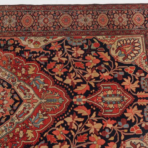 Saruk-Farahan Saruk-Farahan

Z-Persia，约1910年。 密集的花卉作品。午夜的蓝色领域包含了一个优雅的红色波浪形柠檬奖章，有&hellip;