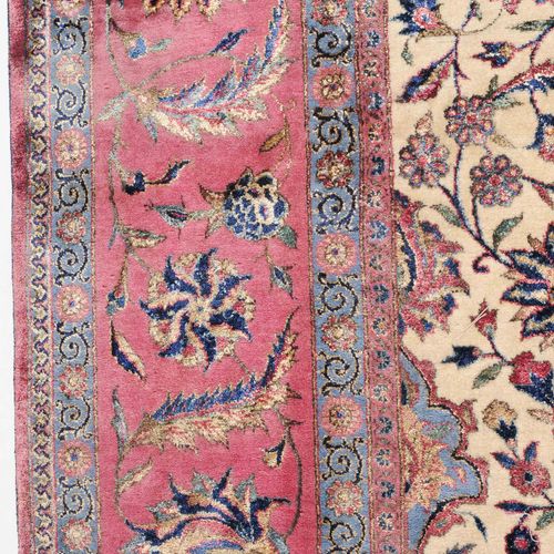 KASHAN Kashan

Z Persia, c. 1910. Material de pelo de lana de corcho, flores de &hellip;