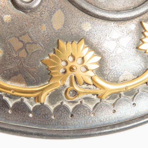 Rundschild, Sipar Bouclier rond, Sipar

Inde, 19e siècle. Une arme magnifique d'&hellip;