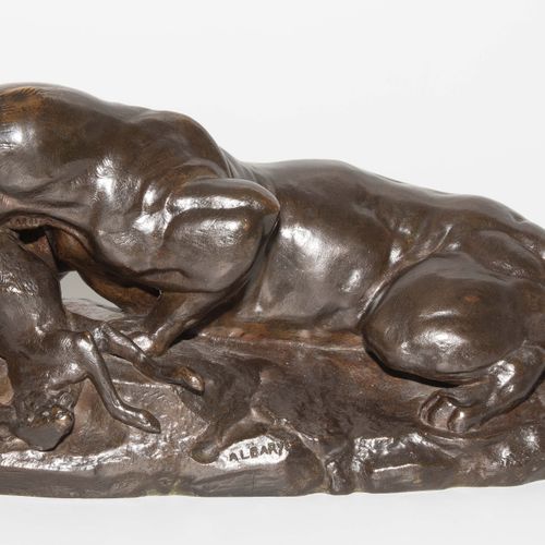 Tierfigur "Jaguar dévorant un lièvre" 动物形象 "捷豹在飞翔"。

法国，19世纪，根据安托万-路易-巴耶（1796-18&hellip;