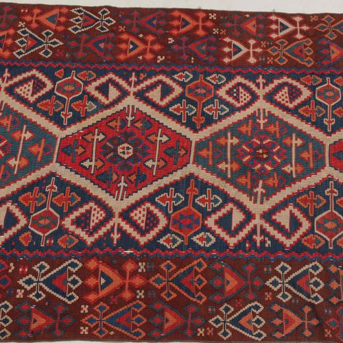 Aydin-Kelim Aydin-Kelim 

Z Turquía, c. 1910. 6 octógonos de color turquesa y ro&hellip;