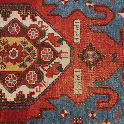 KAZAK Kazak

S Caucaso, datato "1342" = 1924. Il campo centrale rosso mattone mo&hellip;