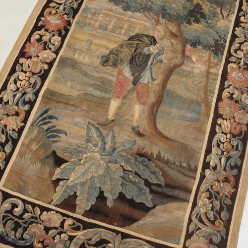 Gobelin Arazzo

Francia, 1700 circa. Sotto un albero è raffigurato un giovane ch&hellip;